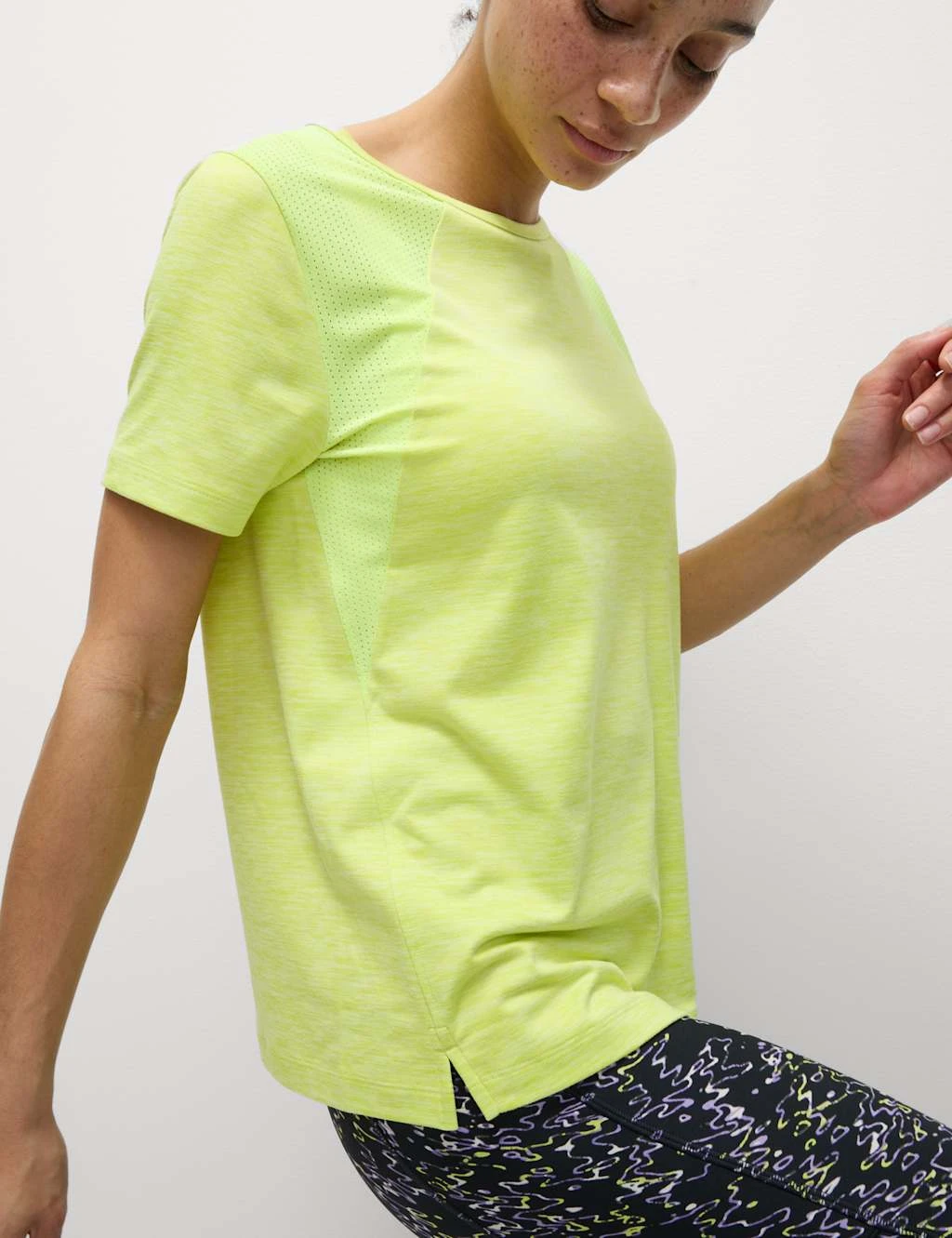 Round Neck Mesh Panel Relaxed T-Shirt 9 Round Neck Mesh Panel Relaxed T-Shirt - Image 9