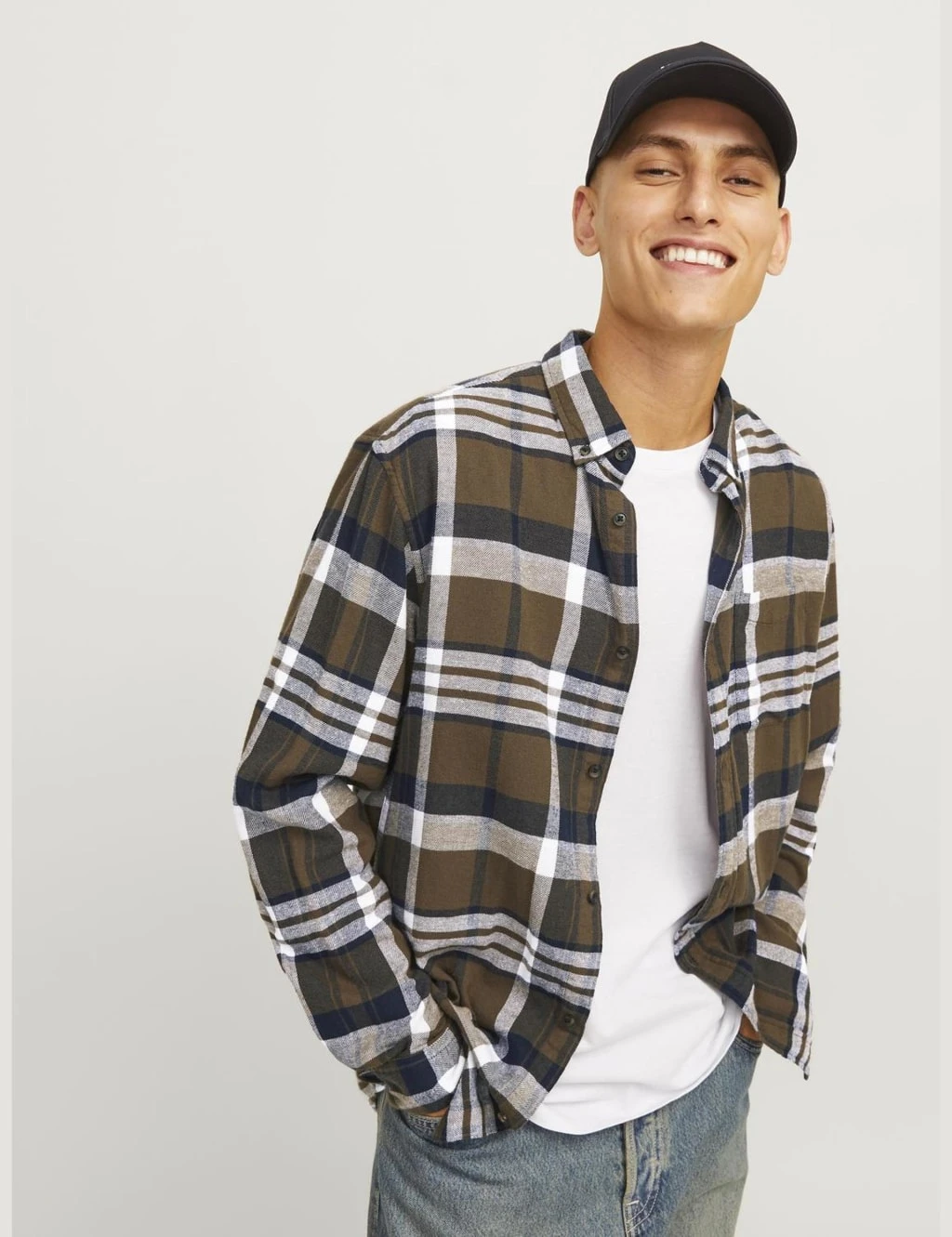 Jack & Jones Slim Fit Pure Cotton Checked Overshirt 12 Jack & Jones Slim Fit Pure Cotton Checked Overshirt - Image 12