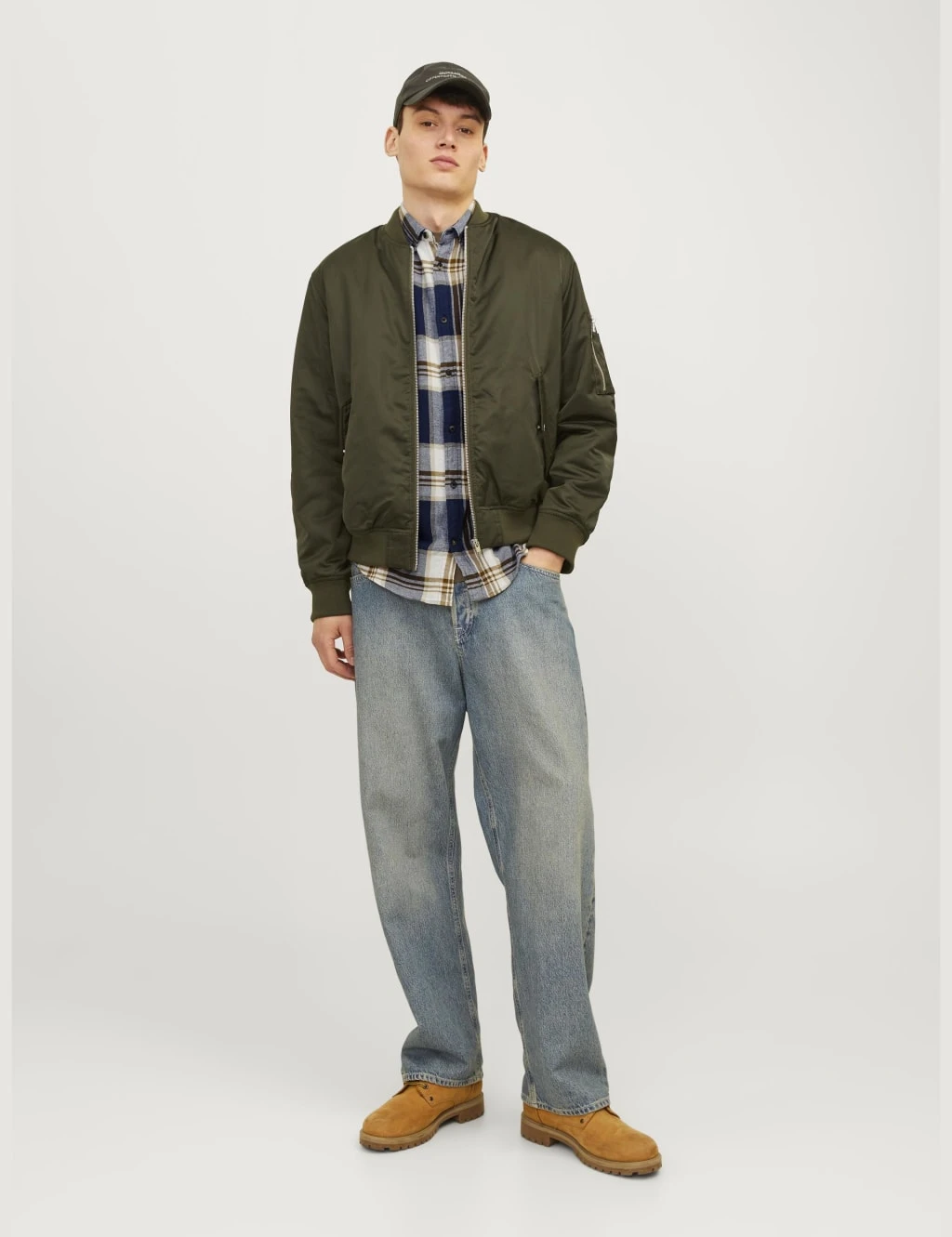 Jack & Jones Slim Fit Pure Cotton Checked Overshirt 16 Jack & Jones Slim Fit Pure Cotton Checked Overshirt - Image 16