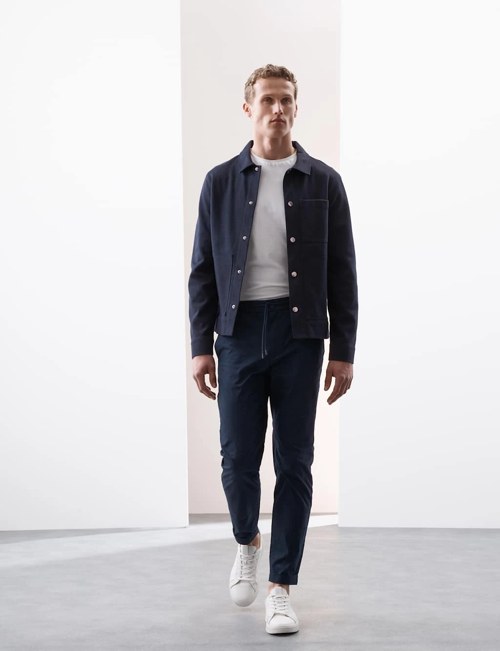 Super Lightweight Tapered Fit Elasticated Waist Trousers 14 Super Lightweight Tapered Fit Elasticated Waist Trousers - Image 14