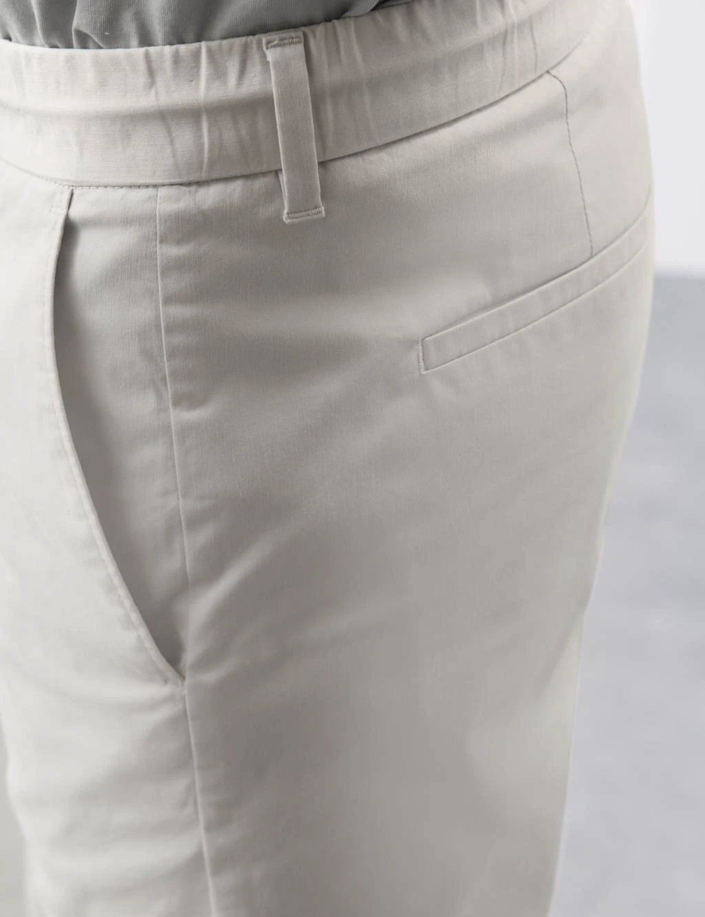 Super Lightweight Tapered Fit Elasticated Waist Trousers 19 Super Lightweight Tapered Fit Elasticated Waist Trousers - Image 19