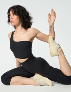 Girlfriend Collective Uma One Shoulder Non Wired Sports Bra (S-XL) -Marksandspencer Sale Store uma one shoulder non wired sports bra s xl 1 11