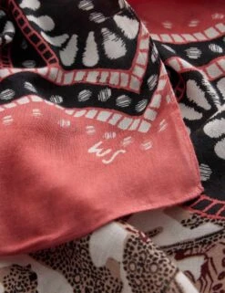 WHITE STUFF Woven Leopard Scarf -Marksandspencer Sale Store woven leopard scarf 3